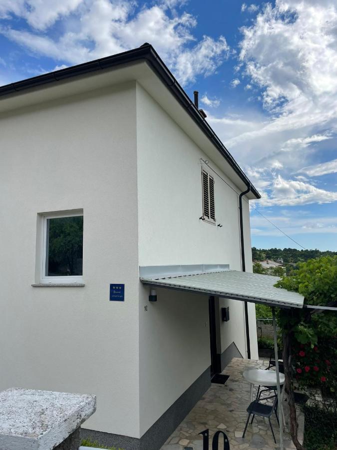 Apartment " So" Senj  Buitenkant foto